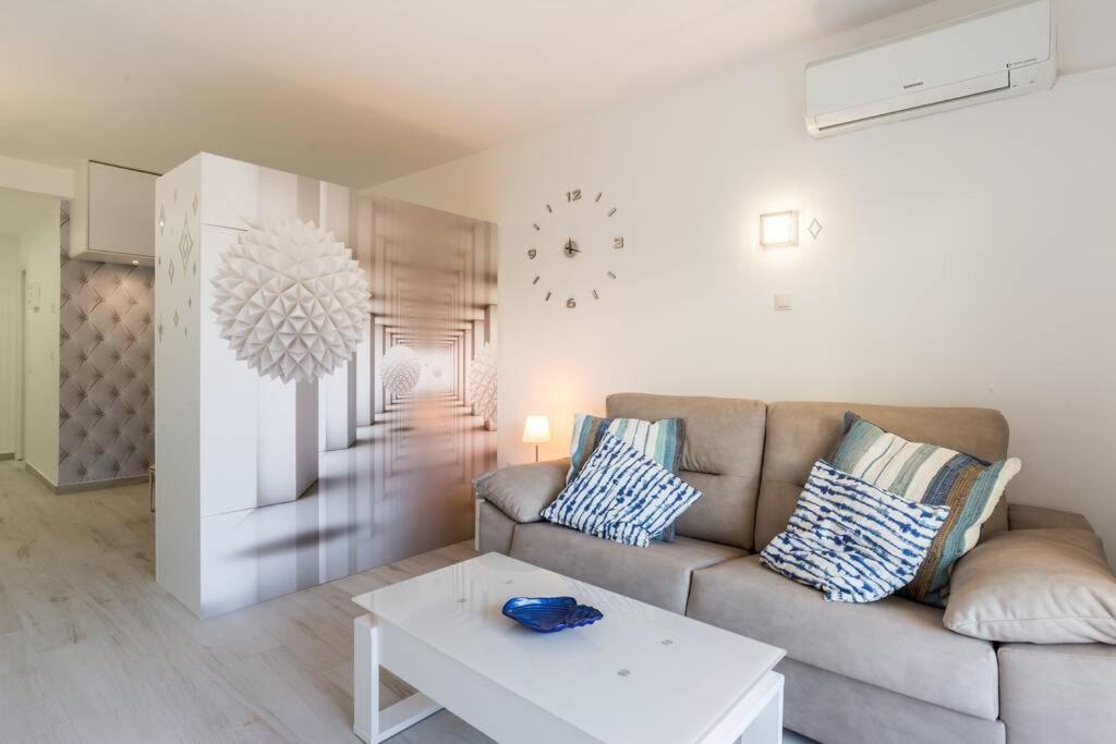 Sol Apartment - C&G Benal Beach Benalmadena Exterior photo